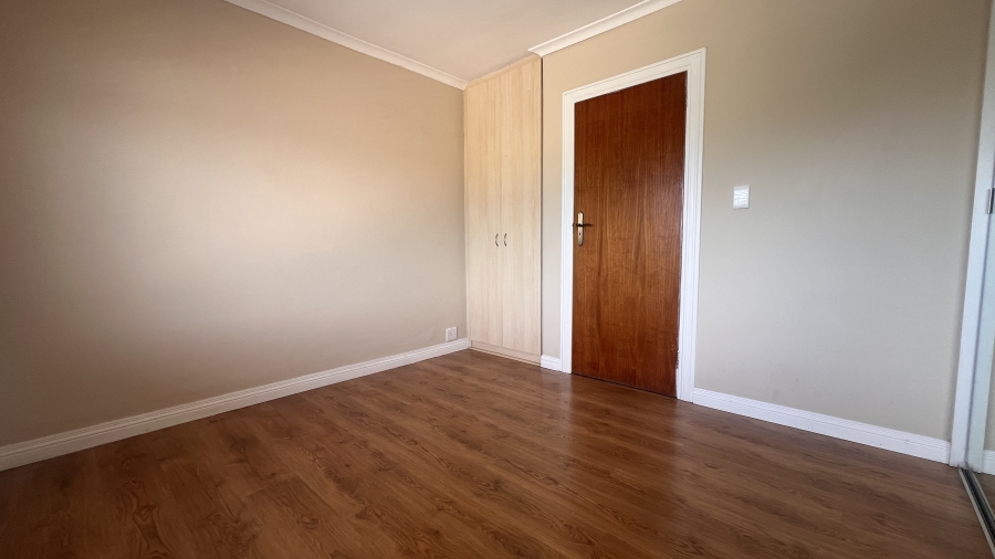 4 Bedroom Property for Sale in Flamingo Vlei Western Cape